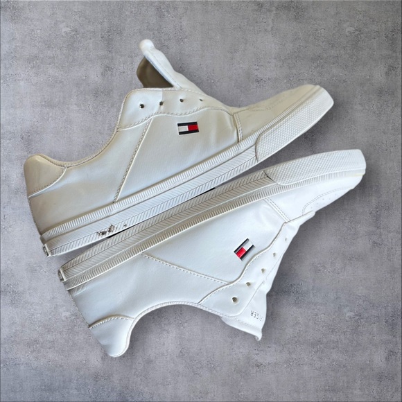 Tommy Hilfiger Sneakers Shoes - Picture 6 of 12